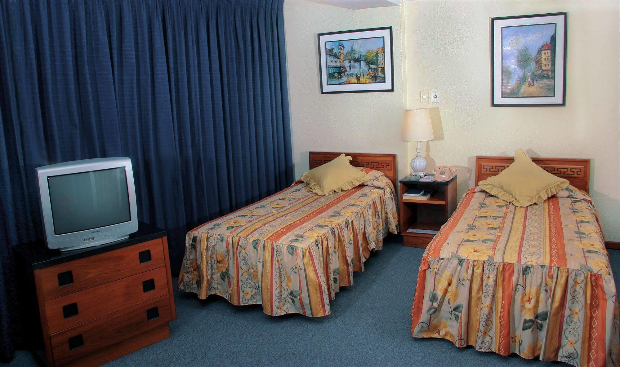 Hotel Gloria ลาปาซ ภายนอก รูปภาพ